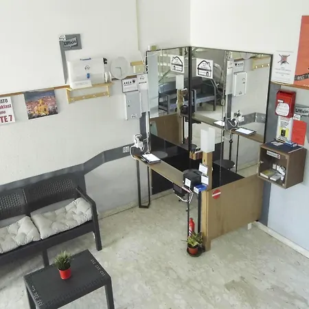 7 Turist Apartment *
